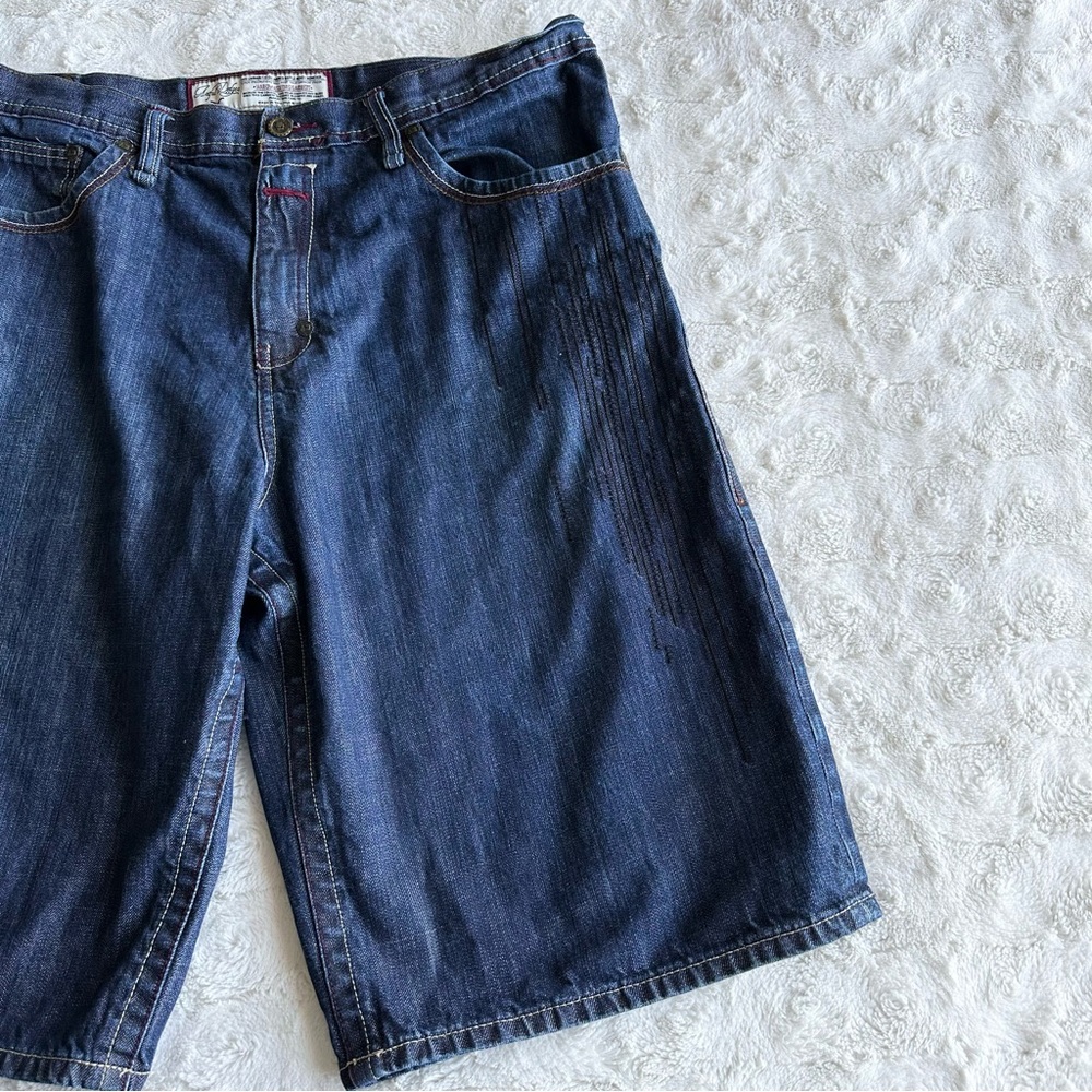 Artful Dodger Denim Shorts Jorts Mens 38 Blue Skull Embroidered Baggy Loose Y2K - Picture 5 of 13
